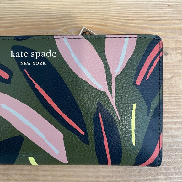 Leather Kate Spade Wallet - Green Black and Pink - Picture 4 of 5